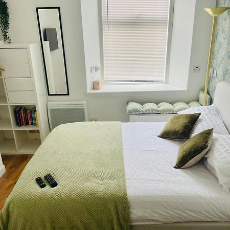 The Wee Studio Flat 佩斯利 外观 照片